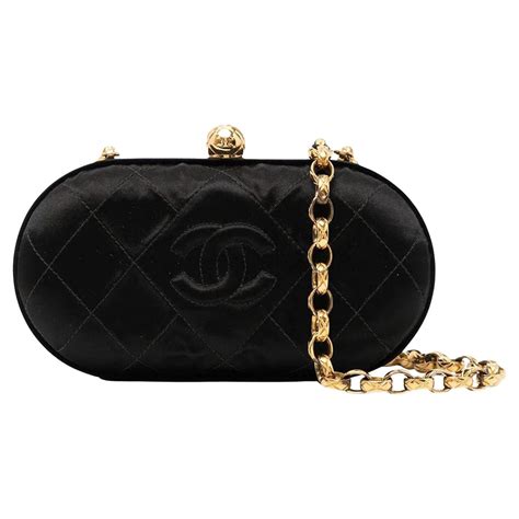 clutch with chain|chanel clutch with chain price.